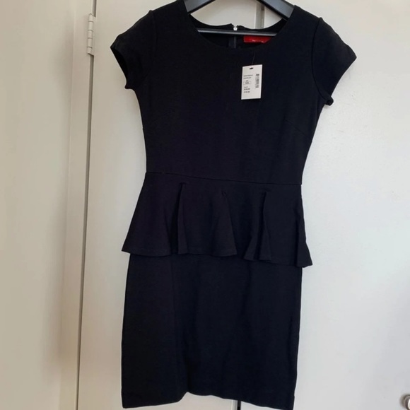 Saks Fifth Avenue Dresses & Skirts - NWT peplum Saks fifth avenue peplum dress